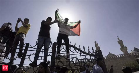 Thousands in Muslim countries and beyond demonstrate over Israeli airstrikes